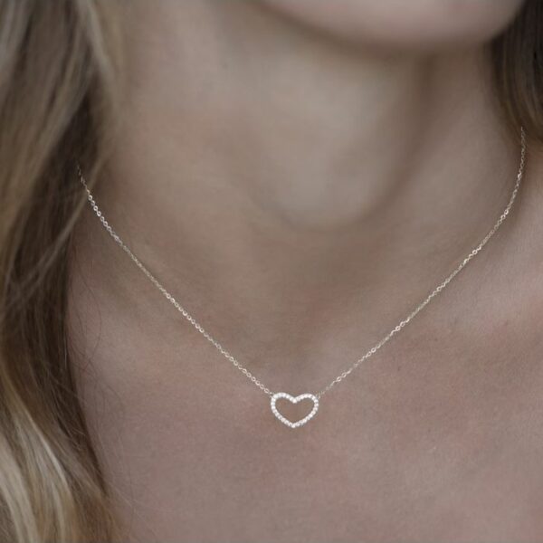 Collana corta cuore brillante